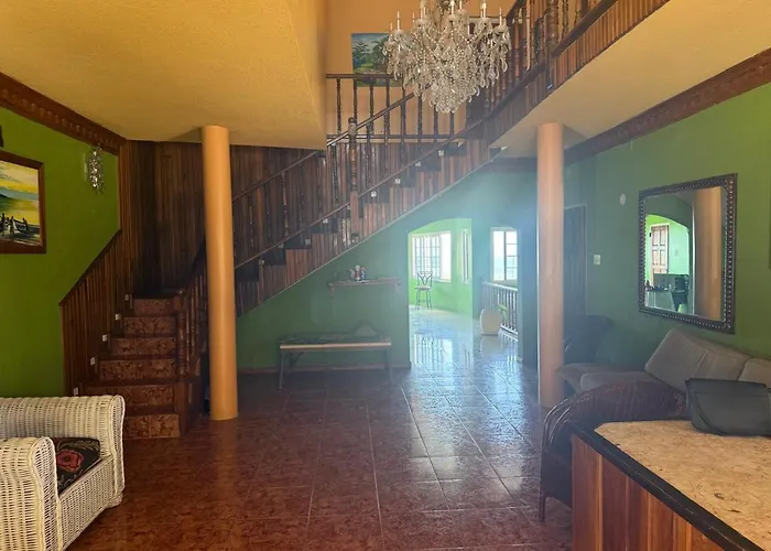 Guest house Emerald Sea View