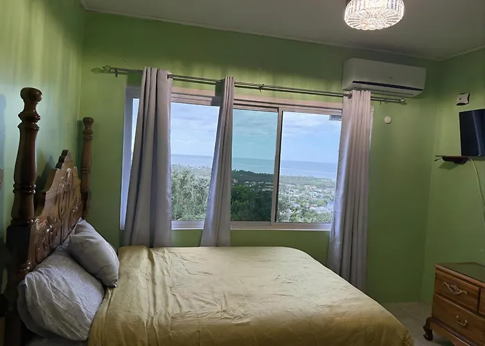 Emerald Sea View Montego Bay
